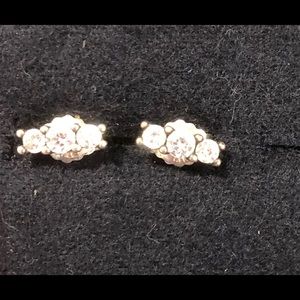 Pandora Sparkling Stud EARRINGS